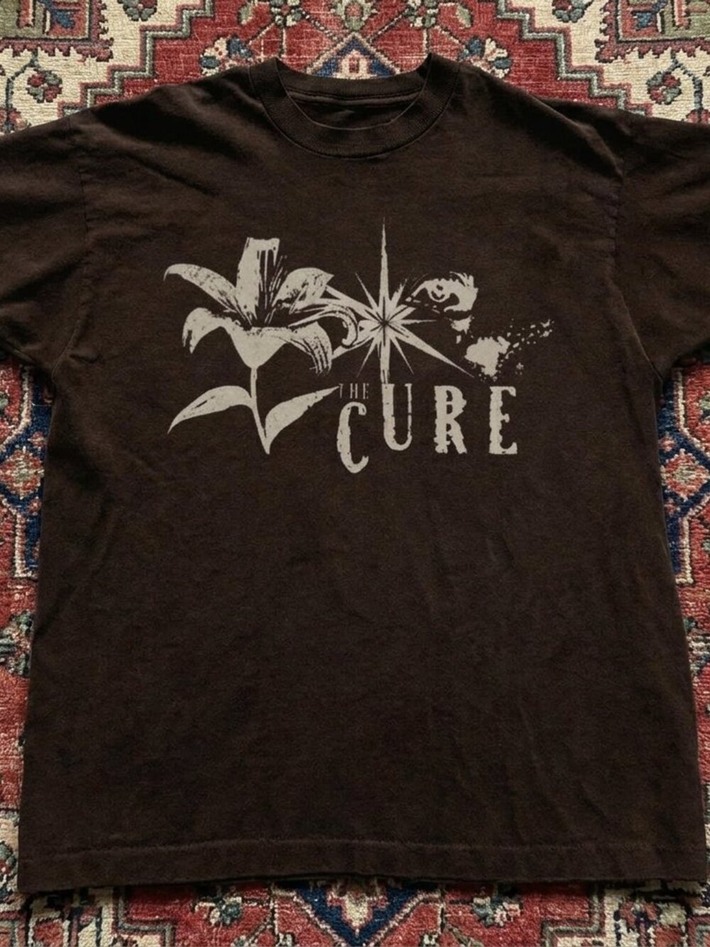 Brown The Cure band tee with white graphic lily